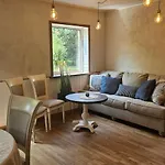 Maennisalu Cozy With Hot Tube And Many Extras *