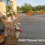 Maennisalu Cozy With Hot Tube And Many Extras *