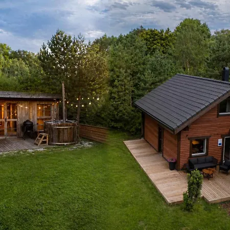 Holiday home Maennisalu Cozy With Hot Tube And Many Extras *